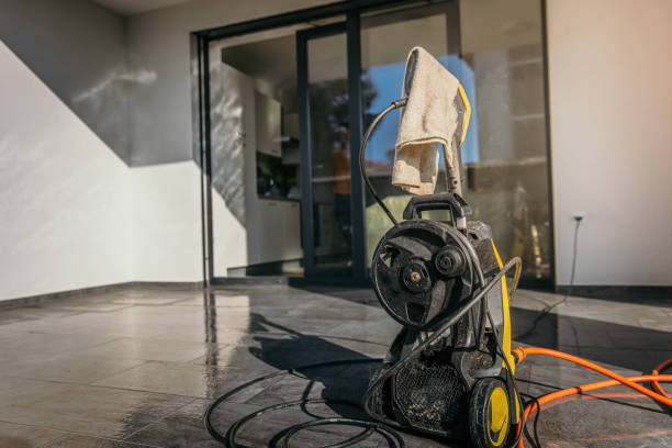Best Roof Washing  in Logan, OH